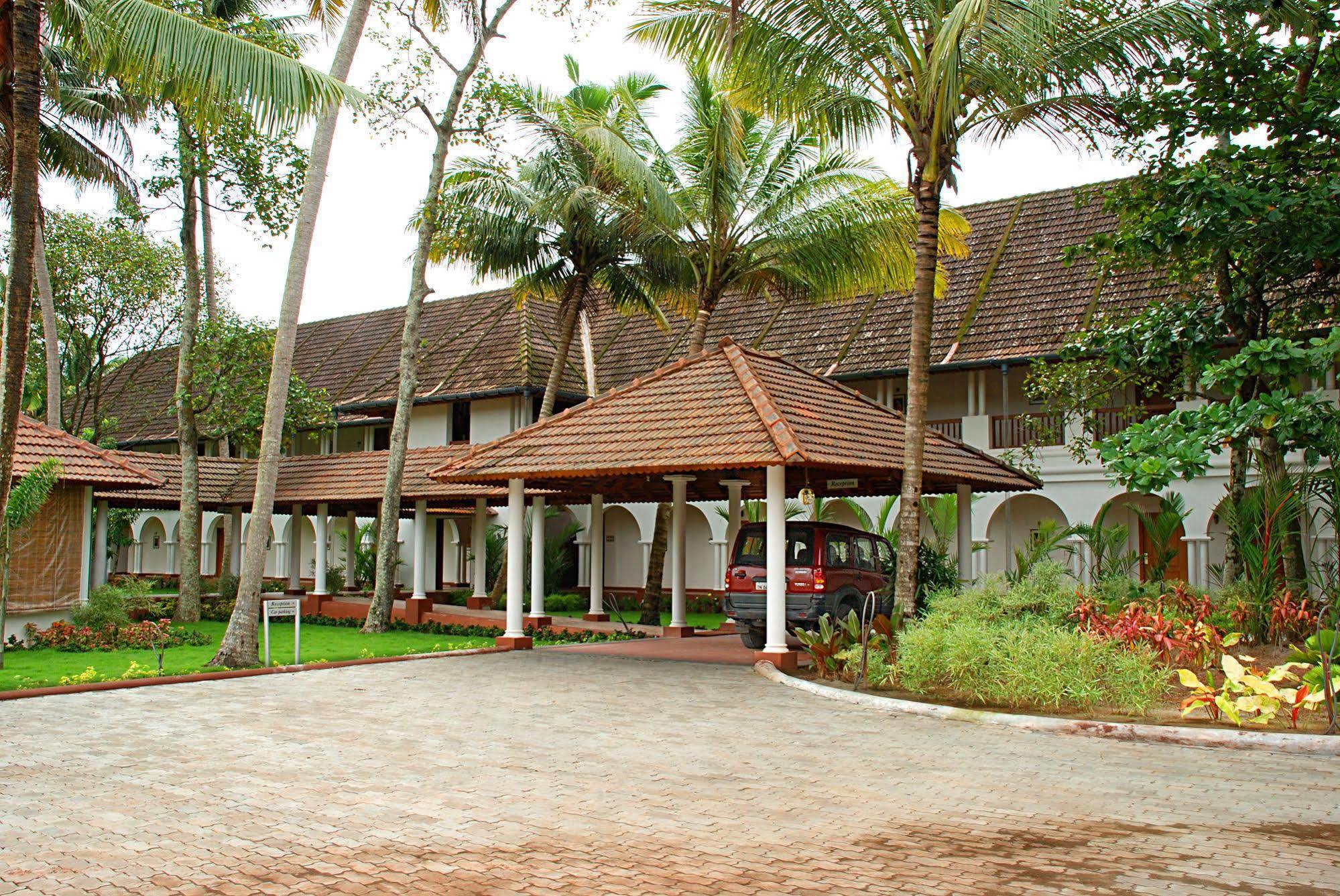 Lemon Tree Vembanad Lake Resort, Kerala Alappuzha Luaran gambar